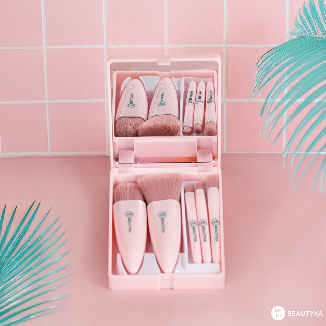 Set: Brochas de Maquillaje